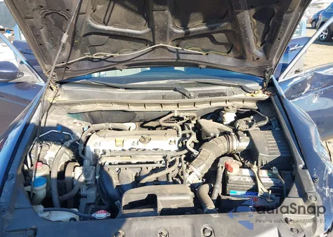 2011 Honda Accord 2.4 Lx z USA, uszkodzony, nr VIN 1HGCP2F37BA037678